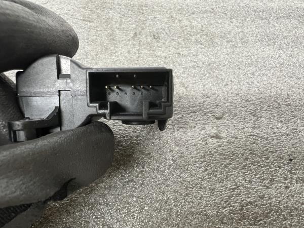 Motor del compuerta de la calefacción OPEL Astra H Hatchback (L48) Imagem-3