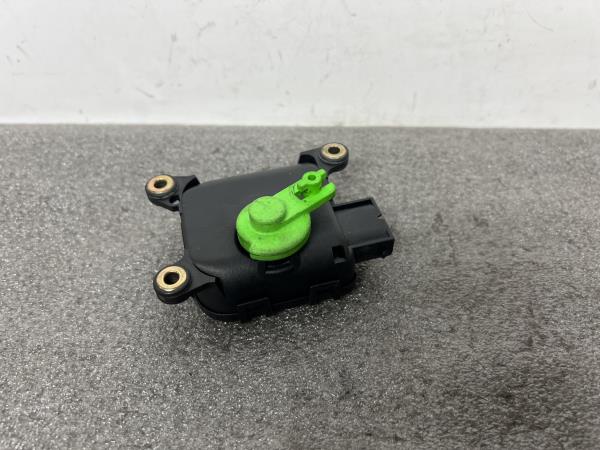 Motor del compuerta de la calefacción VOLKSWAGEN Bora (1J2) Imagem-2