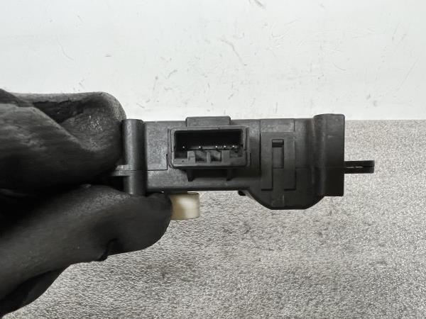 Motor del compuerta de la calefacción SUZUKI Liana Sedan (ER, RH_) Imagem-4