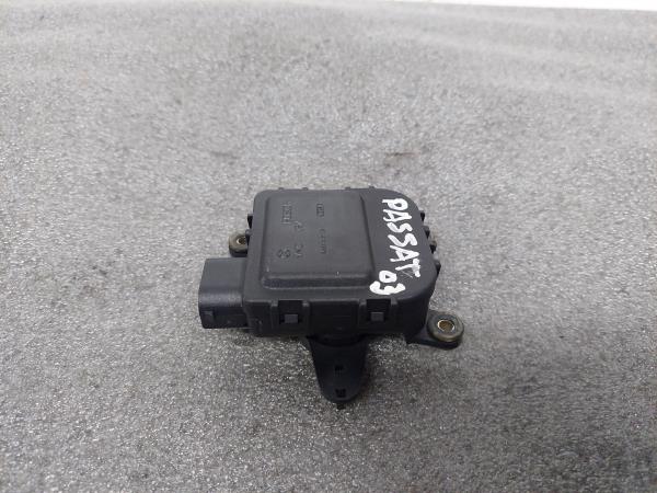 Motor del compuerta de la calefacción VOLKSWAGEN Passat (3B3) Imagem-1