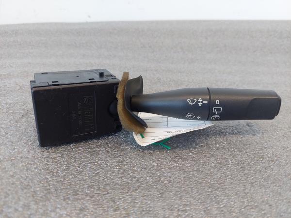 Conjunto / manetes de luzes e limpa vidros CITROËN Saxo (S0, S1)