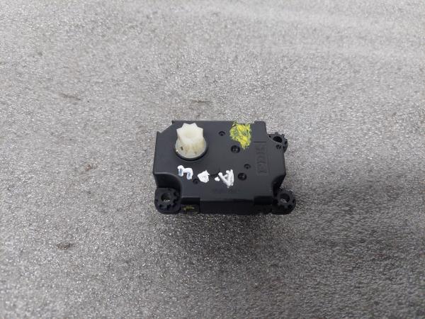 Motor del compuerta de la calefacción RENAULT Megane II (BM0/1_, CM0/1_)