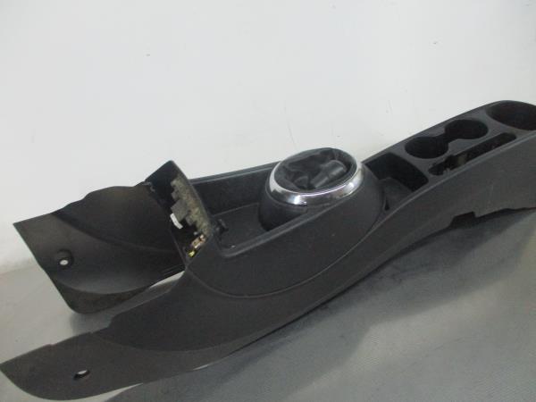 Consola central HYUNDAI i20 (PB, PBT) Imagem-1