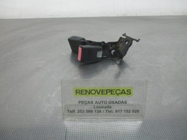 Hebilla de cinturón trasero izquierdo RENAULT Megane III (BZ0_)