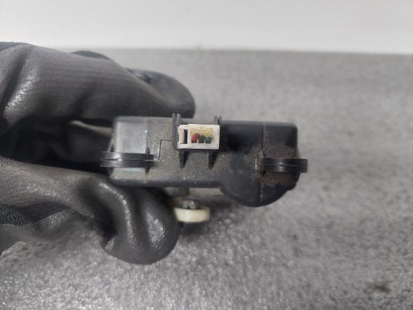 Motor da comporta da sofagem CHEVROLET Aveo Sedan (T250, T255) Imagem-2