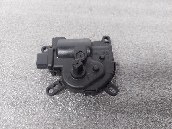 Motor del compuerta de la calefacción FORD Fiesta V (JH_, JD_) Imagem-1