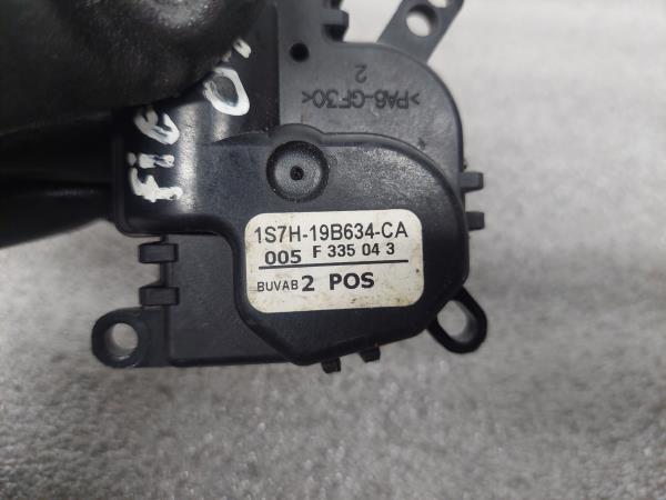 Motor del compuerta de la calefacción FORD Fiesta V (JH_, JD_) Imagem-2