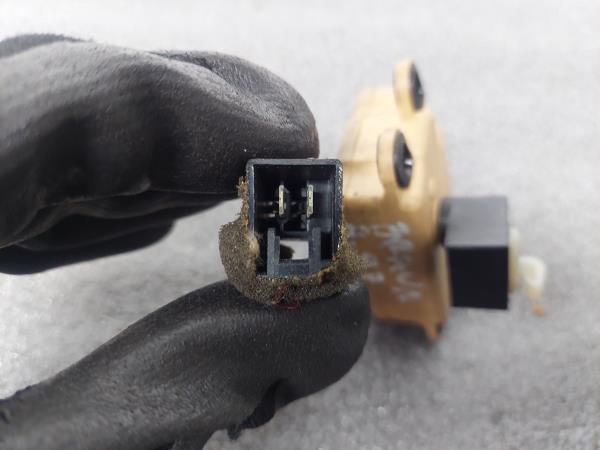 Motor del compuerta de la calefacción FIAT Brava (182_) Imagem-3