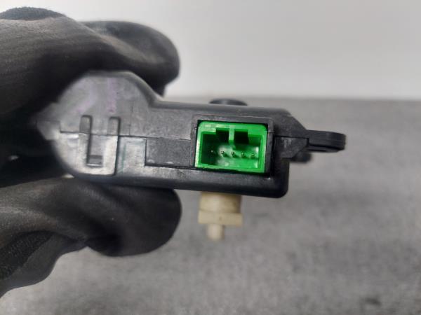 Motor del compuerta de la calefacción HONDA Civic VII Hatchback (EU_, EP_, EV_) Imagem-2