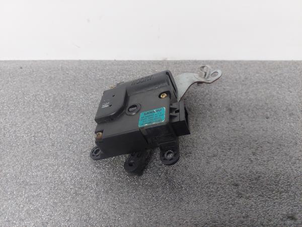 Motor del compuerta de la calefacción HYUNDAI Coupé (GK)