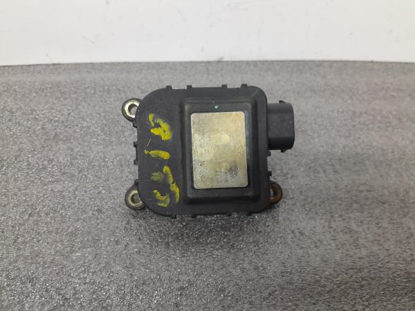 Motor del compuerta de la calefacción RENAULT Clio II (BB0/1/2_, CB0/1/2_)