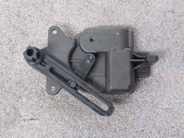 Motor del compuerta de la calefacción SEAT Ibiza II (6K1) Imagem-1