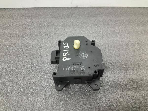 Motor del compuerta de la calefacción TOYOTA Prius Hatchback (_W3_) Imagem-1