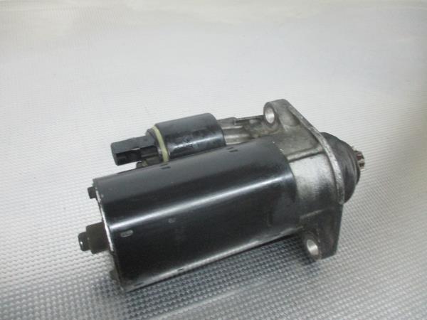 Motor de arranque AUDI A2 (8Z0) Imagem-1 Motor de arranque AUDI A2 (8Z0) Imagem-1