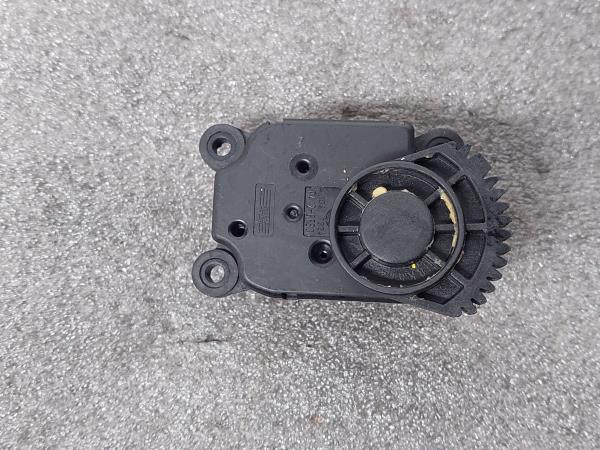 Motor del compuerta de la calefacción FORD Focus C-Max (DM2) Imagem-3
