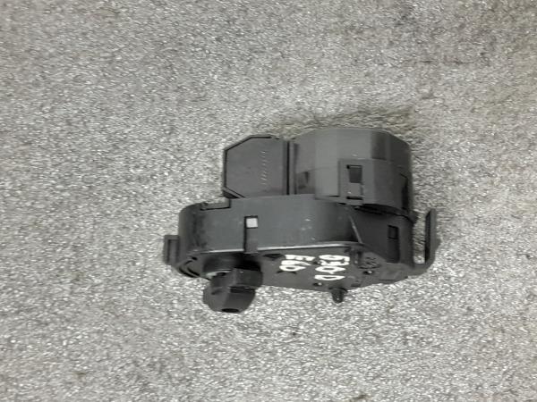 Motor del compuerta de la calefacción BMW 5 (E60) Imagem-2