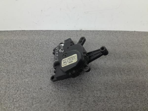 Motor del compuerta de la calefacción FORD Fiesta V (JH_, JD_)