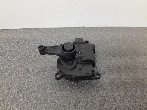 Motor del compuerta de la calefacción FORD Fiesta V (JH_, JD_) Imagem-1