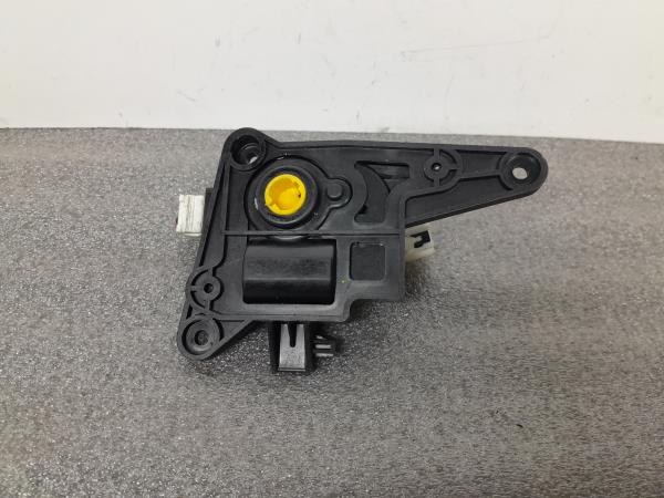 Motor del compuerta de la calefacción HYUNDAI Matrix (FC) Imagem-1