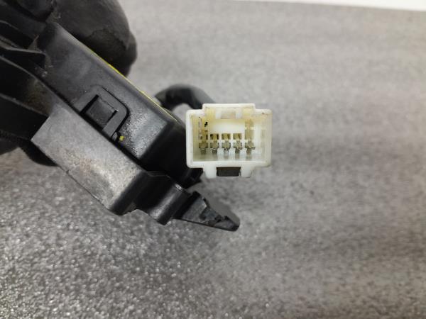 Motor del compuerta de la calefacción HYUNDAI Matrix (FC) Imagem-2