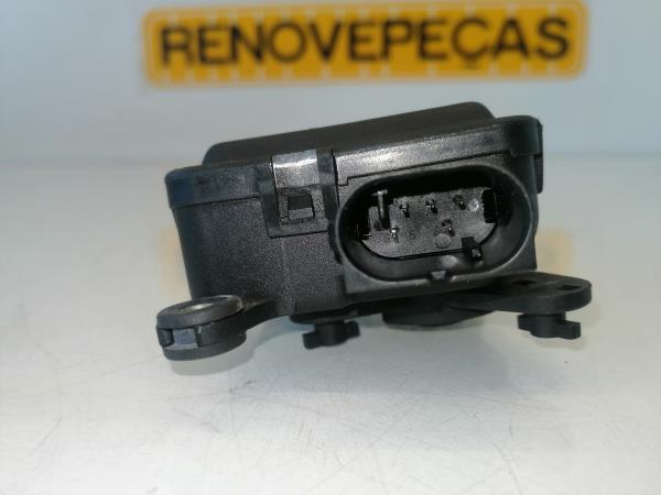 Motor del compuerta de la calefacción VOLKSWAGEN Passat (3B2) Imagem-3