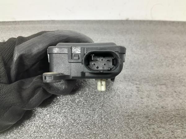 Motor del compuerta de la calefacción OPEL Astra G Hatchback (F48_, F08_) Imagem-3