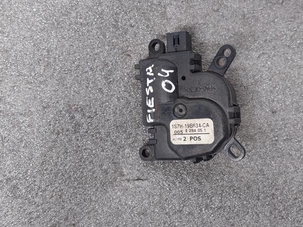 Motor del compuerta de la calefacción FORD Fiesta V (JH_, JD_)