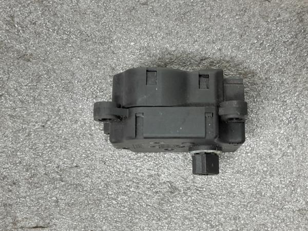 Motor del compuerta de la calefacción PEUGEOT 407 (6D_) Imagem-2