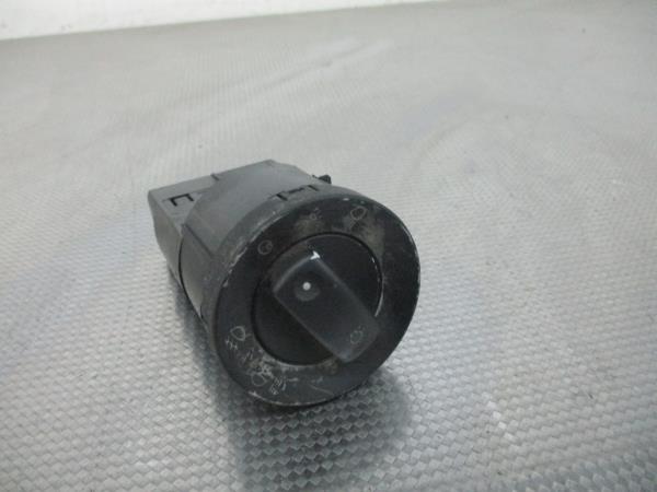 Conjunto / manetes de luzes e limpa vidros AUDI A4 (8E2, B6) Imagem-1