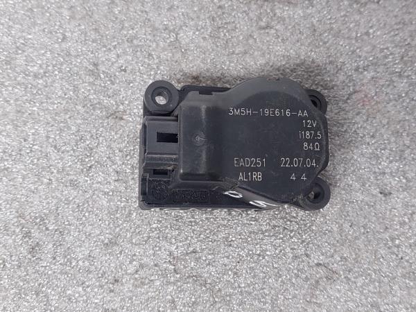Motor del compuerta de la calefacción FORD Focus C-Max (DM2)