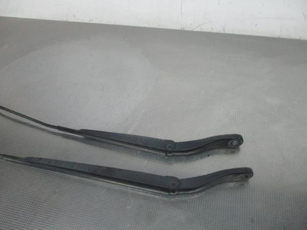 Conjunto hastes frente RENAULT Megane III (BZ0_) Imagem-1 Conjunto hastes frente RENAULT Megane III (BZ0_) Imagem-1