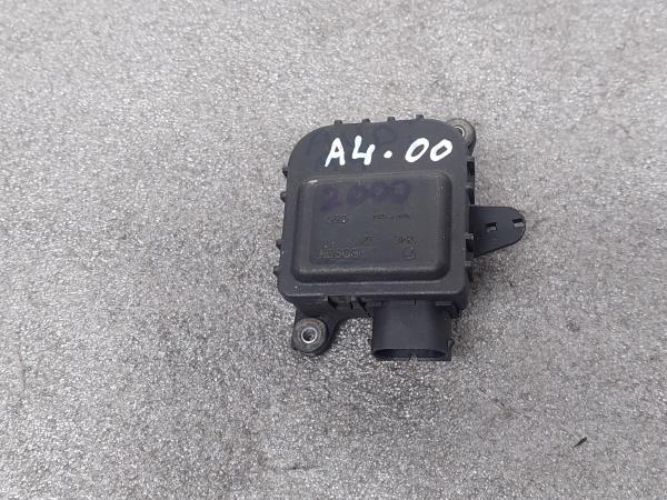 Motor del compuerta de la calefacción AUDI A4 (8D2, B5)