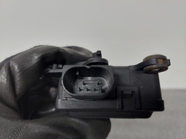 Motor del compuerta de la calefacción VOLKSWAGEN Passat (3B2) Imagem-3