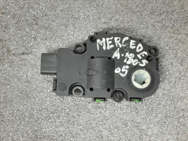 Motor del compuerta de la calefacción MERCEDES-BENZ Classe A (W169)