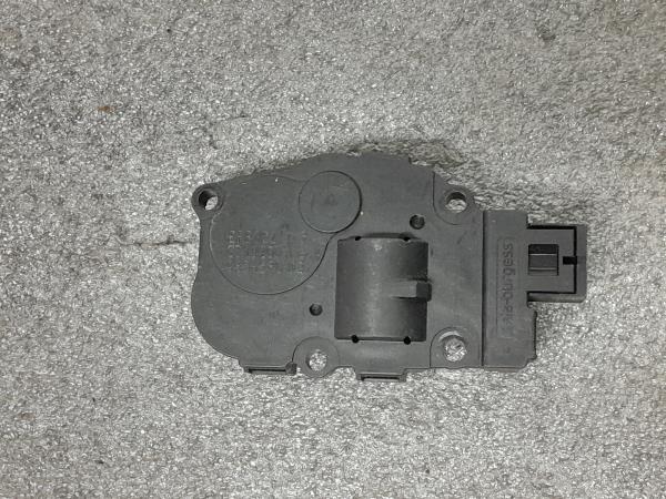 Motor del compuerta de la calefacción MERCEDES-BENZ Classe A (W169) Imagem-1