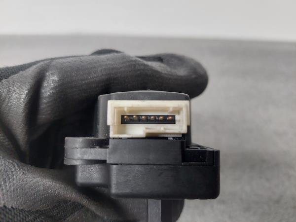 Motor del compuerta de la calefacción CITROËN XSara (N1) Imagem-2