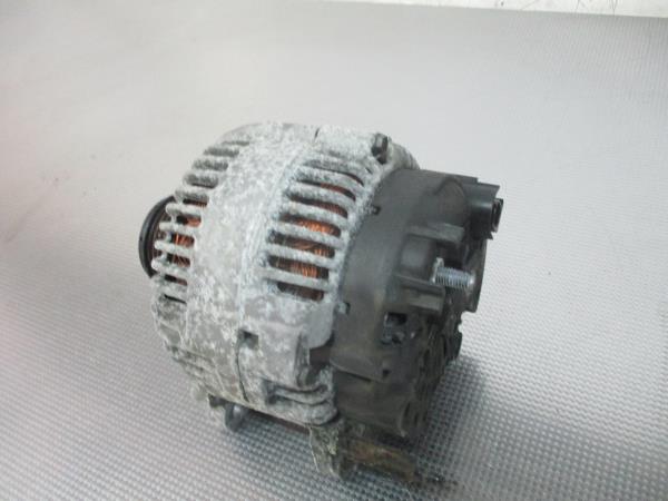 Alternador VOLKSWAGEN Passat (3C2) Imagem-1