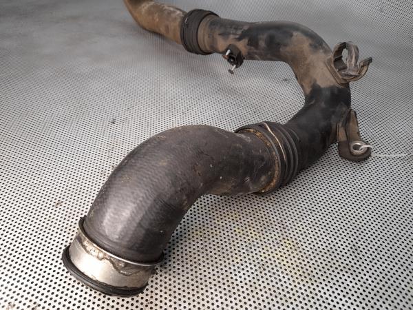 Tubo do intercooler VOLKSWAGEN Passat (3C2) Imagem-1