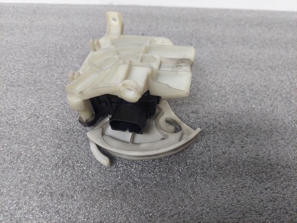 Motor del compuerta de la calefacción VOLKSWAGEN Passat (3B2) Imagem-2