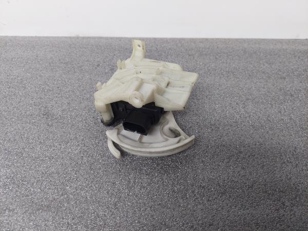 Motor del compuerta de la calefacción VOLKSWAGEN Passat (3B2) Imagem-3