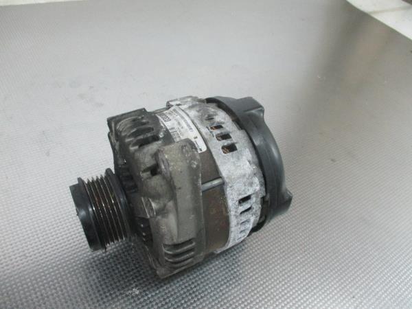 Alternador TOYOTA Corolla Hatchback (_E12_) Imagem-2