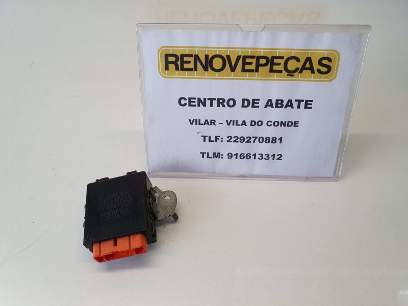 Módulo porta frente direito TOYOTA Corolla Sedan (_E10_)