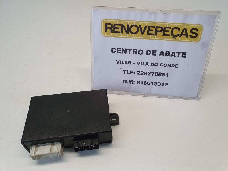 Centralina do fecho central BMW 3 (E36) Imagem-0 Centralina do fecho central BMW 3 (E36) Imagem-0