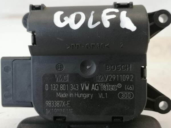 Motor del compuerta de la calefacción VOLKSWAGEN Golf VI (5K1) Imagem-1