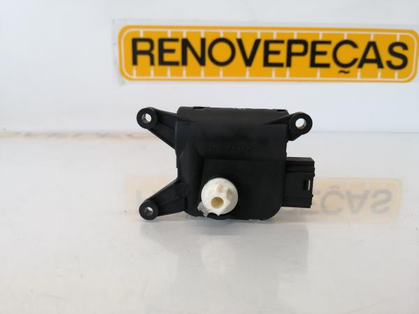 Motor del compuerta de la calefacción VOLKSWAGEN Golf VI (5K1) Imagem-2