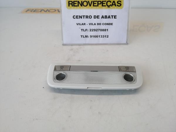 Plafonier frente MERCEDES-BENZ Classe C (W204) Imagem-0