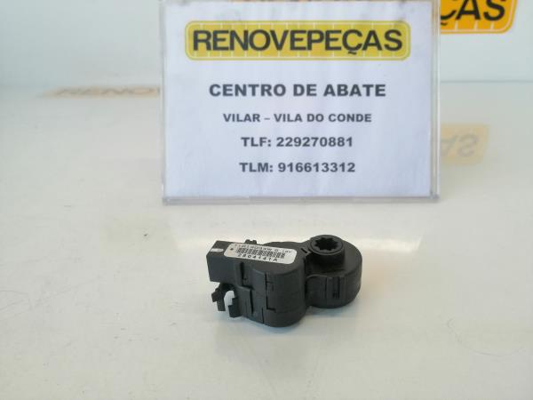 Motor del compuerta de la calefacción RENAULT Clio IV (BH_)