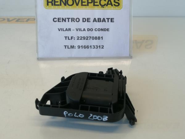 Motor del compuerta de la calefacción VOLKSWAGEN Polo (9N)