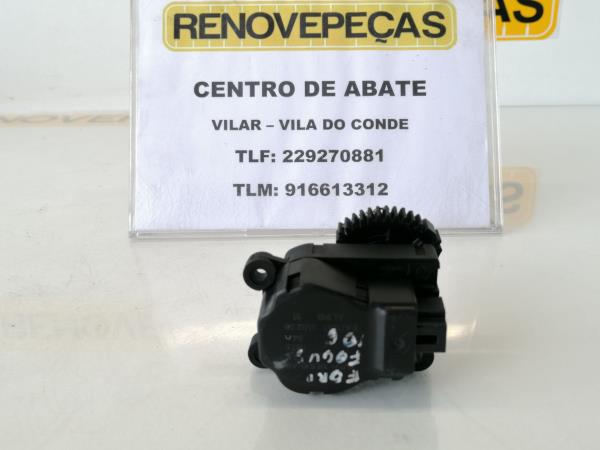 Motor del compuerta de la calefacción FORD Focus II (DA_)
