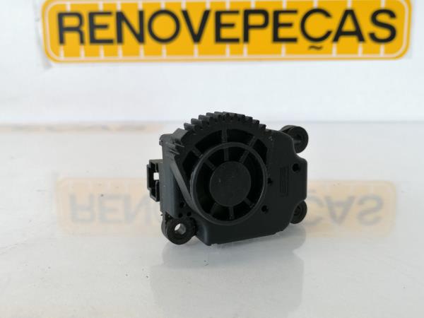 Motor del compuerta de la calefacción FORD Focus II (DA_) Imagem-3